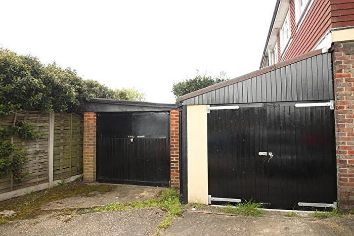 Property To Rent In Westfield Road, Woking, GU22