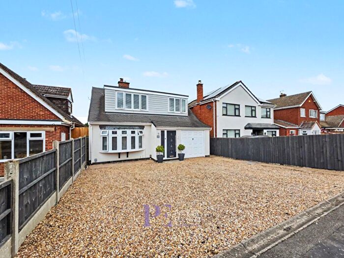 3 Bedroom Detached House For Sale In Atkins Way, Burbage, LE10