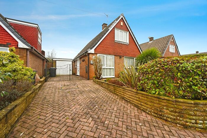 3 Bedroom Bungalow For Sale In Paschall Road, Kirkby-In-Ashfield, Nottingham, Nottinghamshire, NG17