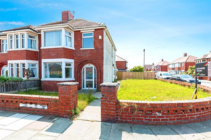 3 Bedroom Semi-detached House For Sale In Highbury Road East, Lytham St. Annes, Lancashire, FY8
