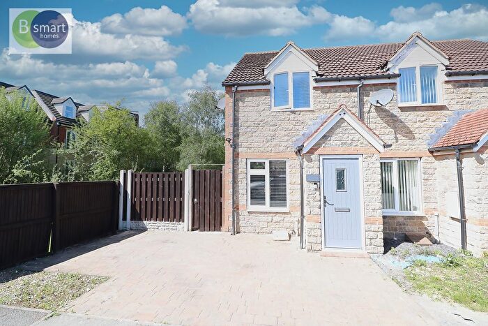 2 Bedroom Town House For Sale In Euston Way, Dinnington, S25