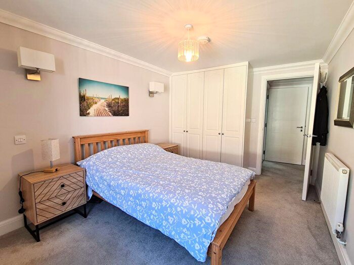 1 Bedroom Apartment For Sale In Fleur De Lis, Pound Lane, Wareham, BH20 - Photo 4