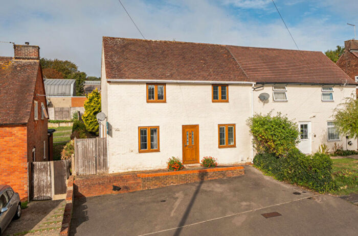 3 Bedroom Semi-Detached House For Sale In Keble Street, Winchester, Hampshire, SO22
