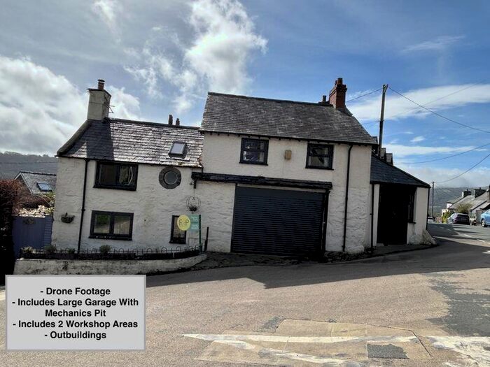 4 Bedroom Cottage For Sale In Ty Refail Rhun, Tyn-Y-Groes, LL32