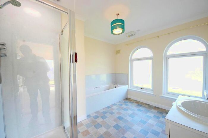 2 Bedroom Bungalow To Rent In Old Craigton Road, North Kessock, Inverness, IV1