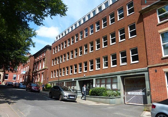 2 Bedroom Flat To Rent In Winckley Square, Preston, PR1