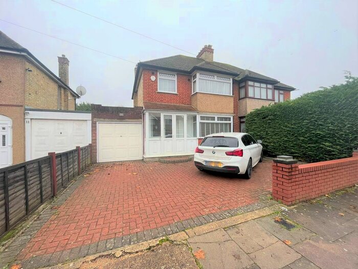 3 Bedroom Semi-Detached House To Rent In Ashdown Road, Hillingdon, UB10