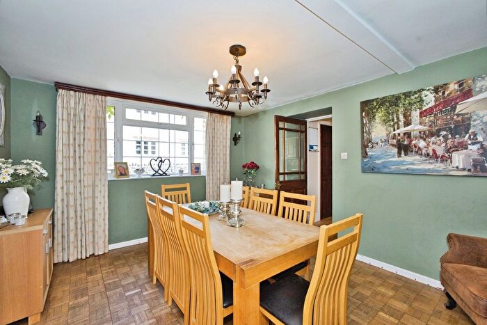 4 Bedroom Semi-Detached House For Sale In Church Road, Bawdrip, Bridgwater, TA7