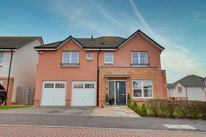 4 Bedroom Detached House For Sale In Sinton Park, Dunbar, East Lothian, EH42