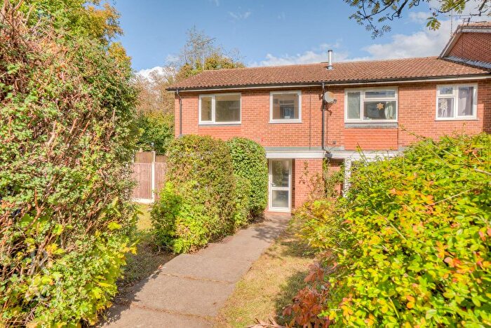 2 Bedroom Town House For Sale In Grainger Avenue, West Bridgford, Nottingham, NG2