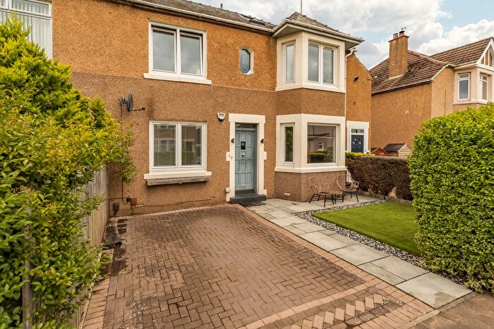 2 Bedroom Flat For Sale In Glendevon Terrace, Edinburgh, EH12