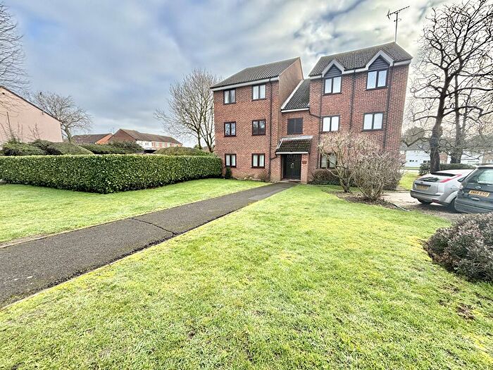 1 Bedroom Flat To Rent In Wellington Road, North Weald, CM16