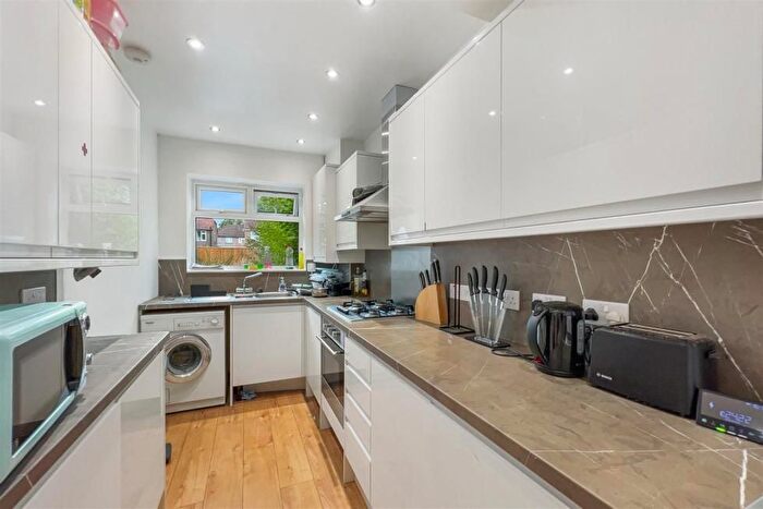 5 Bedroom Terraced House To Rent In Larch Tree Avenue, Coventry, CV4