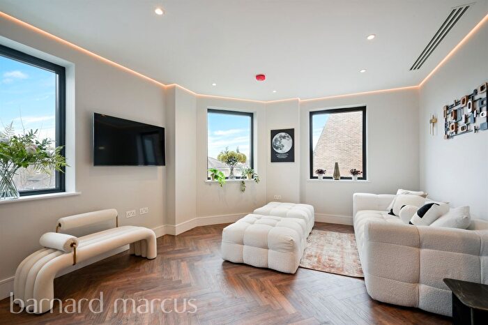 1 Bedroom Flat For Sale In King Street, London, W6