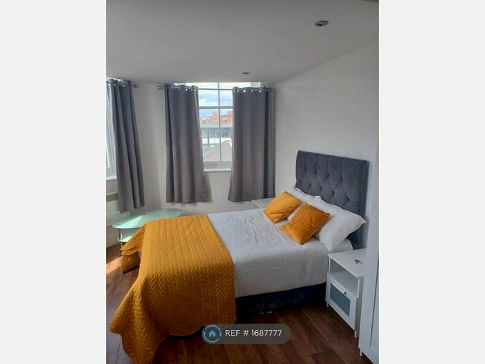 Studio To Rent In The Webberley, Stoke-On-Trent, ST1