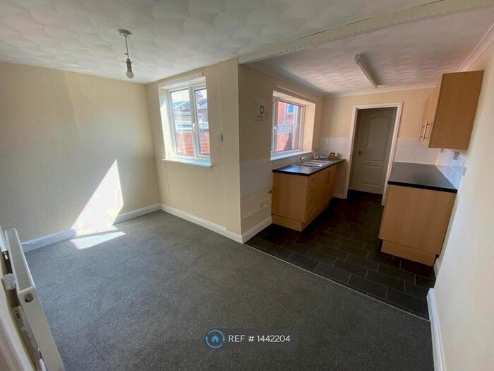 2 Bedroom Terraced House To Rent In Wilson Street, Darlington, DL3