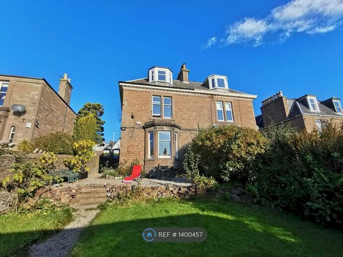 5 Bedroom Semi-Detached House To Rent In Adelaide Place, Dundee, DD3