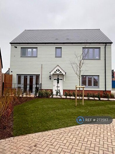 2 Bedroom Maisonette To Rent In Stanley Wilks Crescent, Chelmsford, CM1