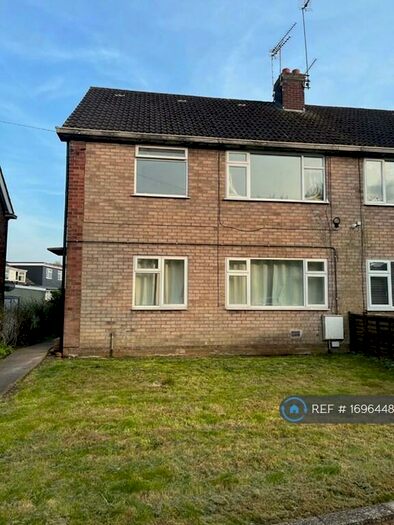 2 Bedroom Maisonette To Rent In Whateleys Drive, Kenilworth, CV8