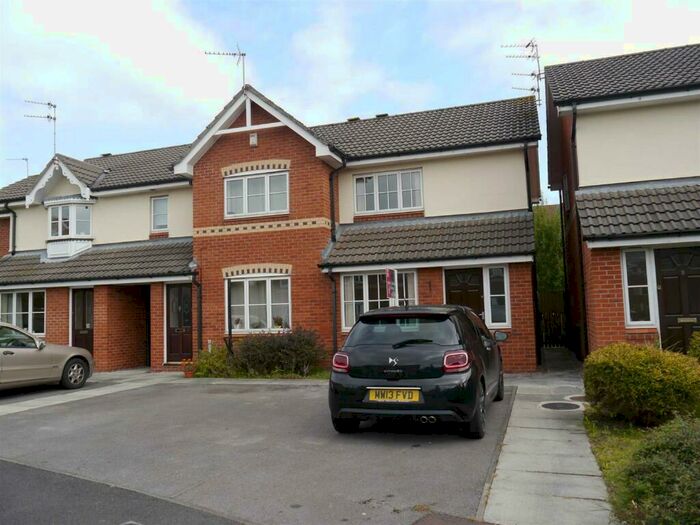 2 Bedroom Mews To Rent In Tiverton Drive, Wilmslow, SK9