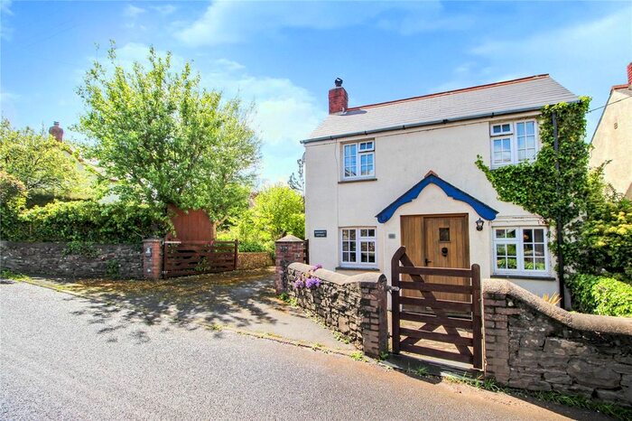 3 Bedroom Detached House For Sale In Monkleigh, Bideford, EX39