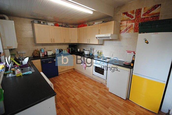 7 Bedroom House To Rent In Norwood Terrace, Leeds, LS6