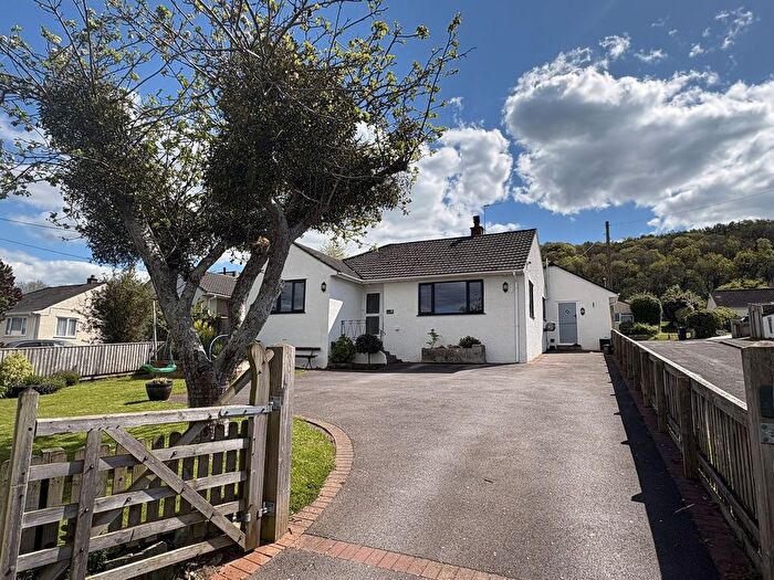 4 Bedroom Detached Bungalow For Sale In Helens Road, Sandford, Winscombe, North Somerset., BS25