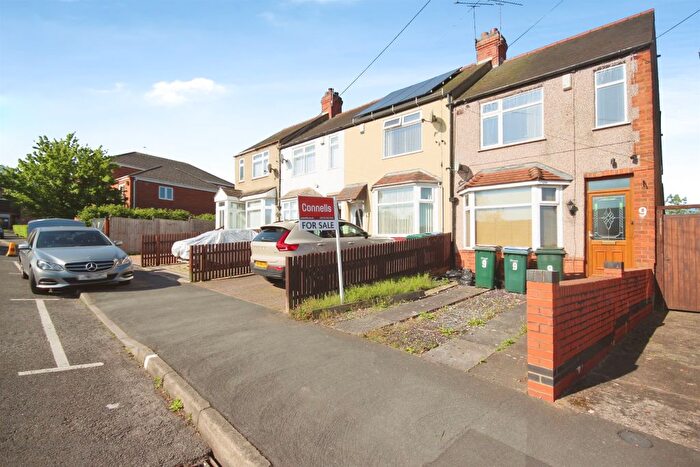 2 Bedroom Semi-Detached House For Sale In Gunton Avenue, Coventry, CV3