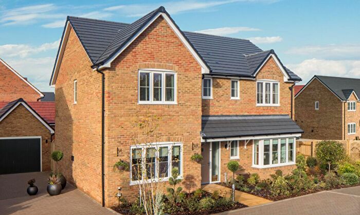 4 Bedroom Detached House For Sale In Willington Down, Lady Grove, Didcot, OX11