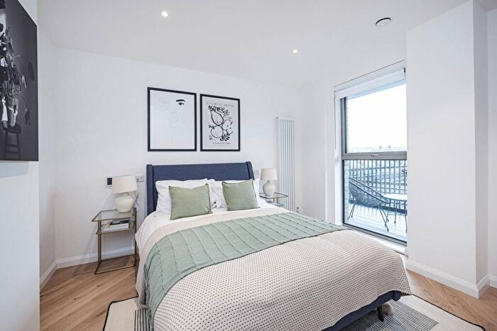 1 Bedroom Flat To Rent In Icon Heights, , Wood Green, London, N22