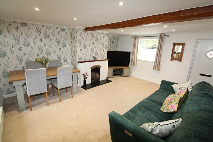 2 Bedroom Character Property For Sale In Main Street, Frolesworth, LE17