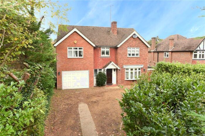 4 Bedroom Detached House To Rent In Brooklands Road, Weybridge, KT13