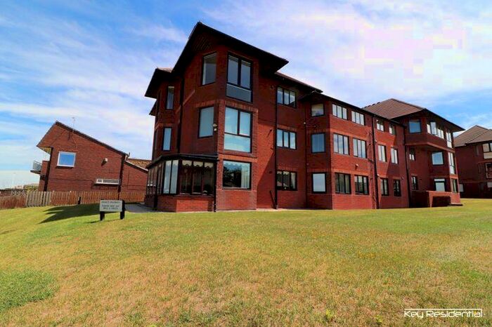 2 Bedroom Flat To Rent In Kings Court, The Kings Gap, Hoylake, Wirral, CH47