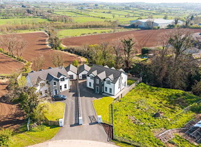 4 Bedroom Detached House For Sale In Castle Grove, Ballyclare, BT39