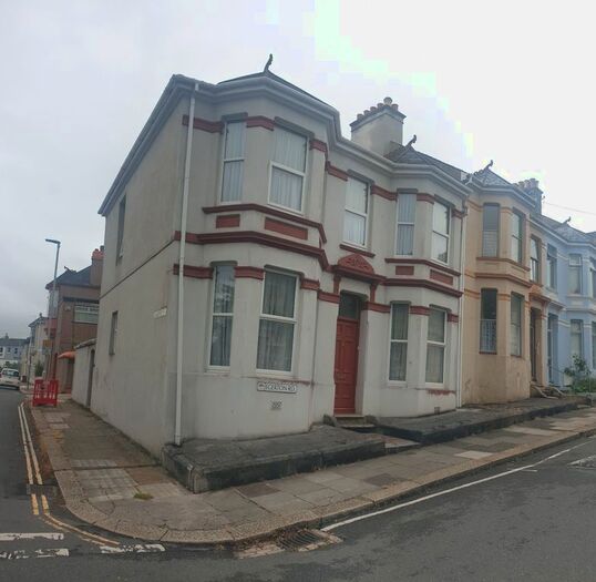 2 Bedroom Flat To Rent In Egerton Road, St. Judes, Plymouth, PL4
