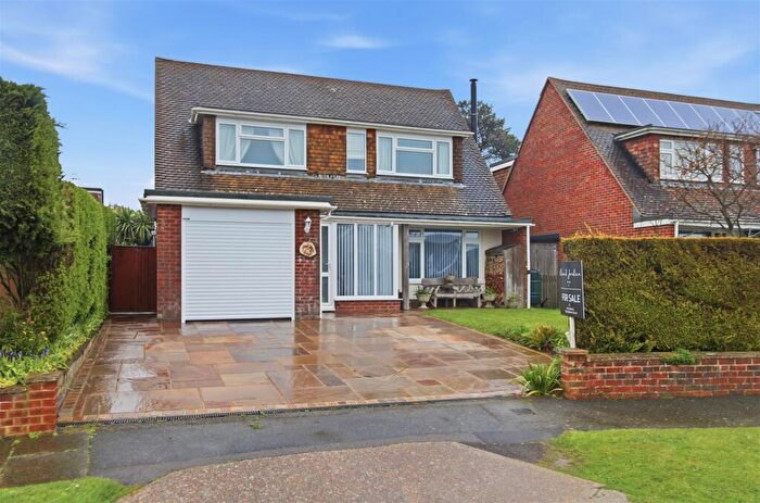 4 Bedroom Detached House For Sale In Tudor Close, Seaford, BN25