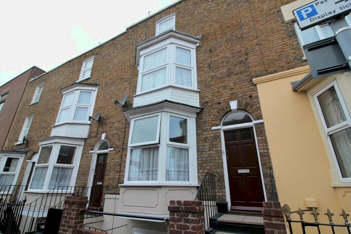 1 Bedroom Flat To Rent In Hardres Street, Ramsgate CT11