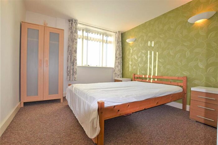 2 Bedroom Apartment To Rent In Palatine Road, Manchester, M20
