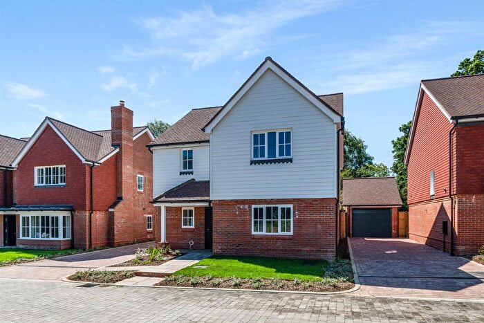 3 Bedroom Detached House For Sale In Common Road, Sissinghurst, Cranbrook, TN17