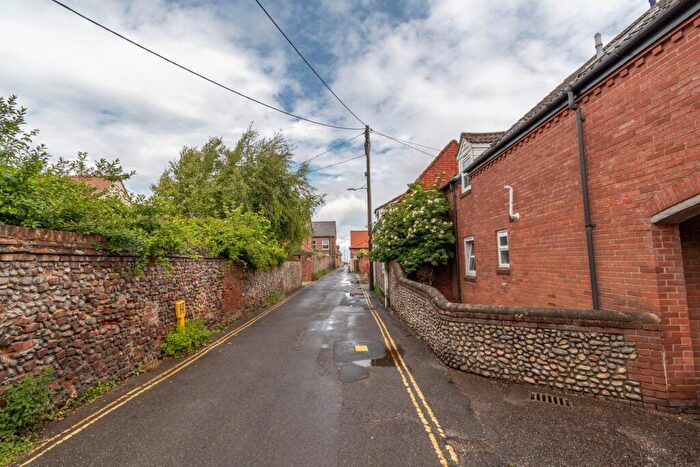 2 Bedroom Apartment For Sale In Eagles Court, Wells-next-the-Sea, NR23