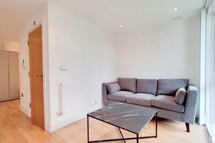 Flat For Sale In Indescon Court, London, E14