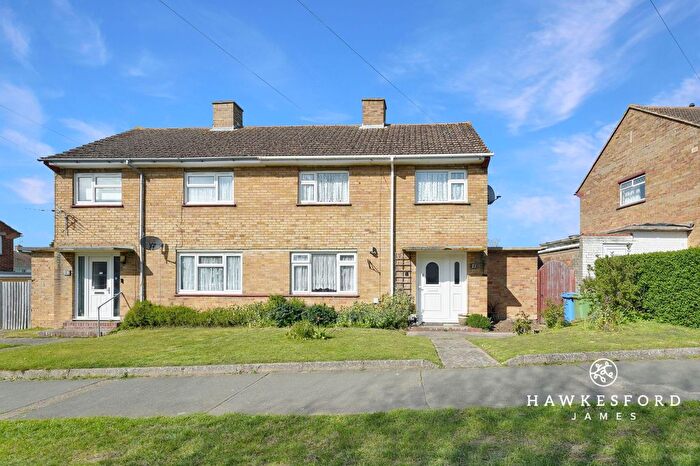 3 Bedroom Semi-Detached House For Sale In St. Johns Avenue, Sittingbourne, ME10