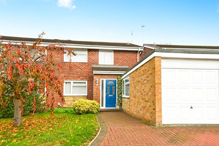 3 Bedroom Semi Detached House For Sale In Elmore, Swindon, SN3