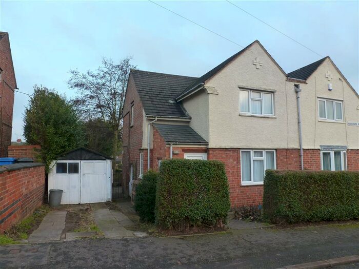 3 Bedroom House To Rent In Mackenzie Street, Derby, DE22