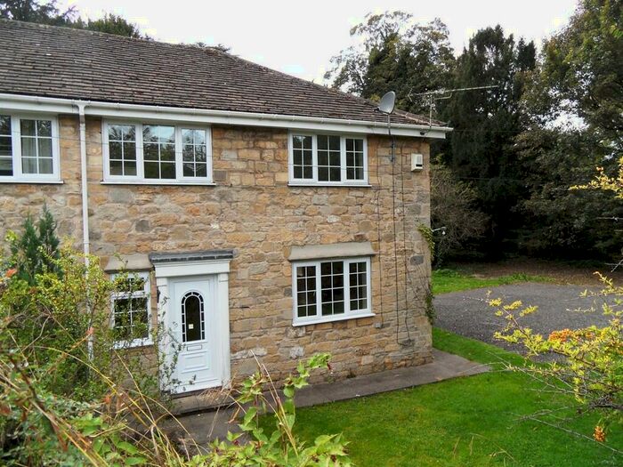 3 Bedroom Semi-Detached House To Rent In Bowcliffe Cottages, Great North Road, Bramham, LS23