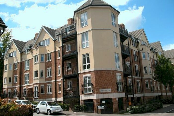 2 Bedroom Flat To Rent In Casel Court, Brightwen Grove, Stanmore, Middlesex, HA7