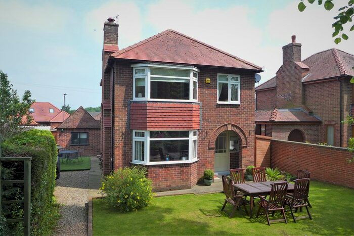 3 Bedroom Detached House To Rent In Kingston Avenue, Ripon, HG4