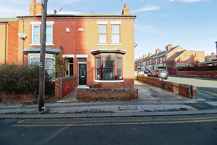 3 Bedroom Semi-Detached House For Sale In Overend Road, Worksop, S80