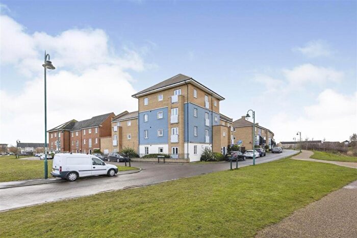 3 Bedroom Apartment To Rent In New Lakeside, Hampton Vale, PE7