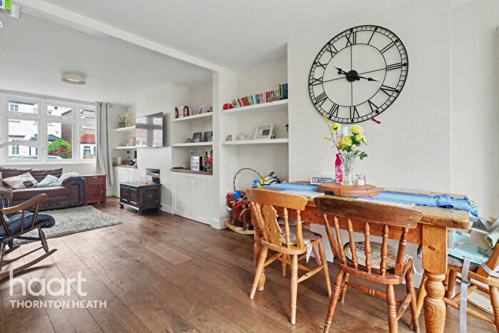 4 Bedroom Semi Detached House For Sale In Abbotts Road, Mitcham, CR4